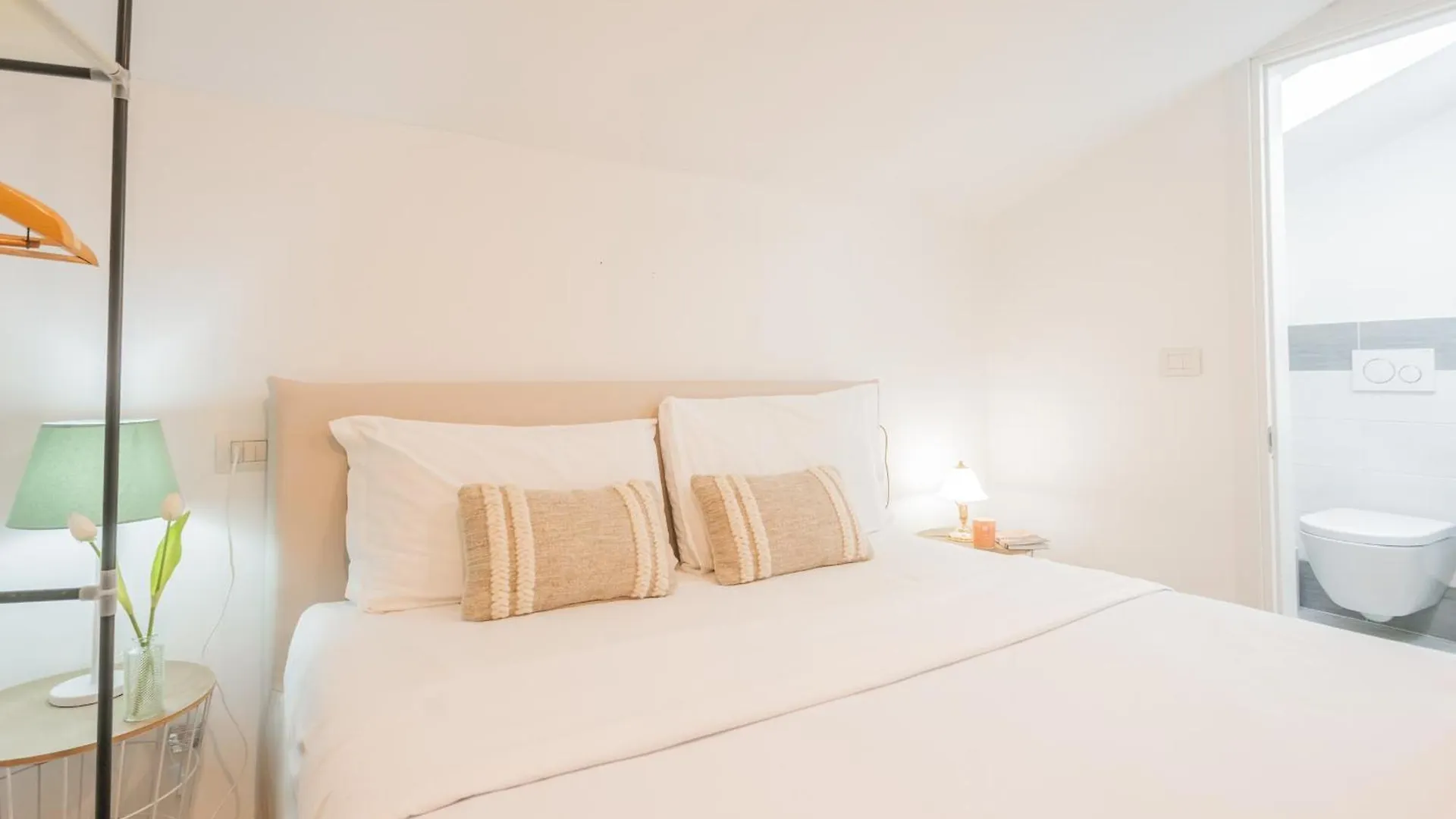Borsieri Como Apartments With Parking By Rent All كومو