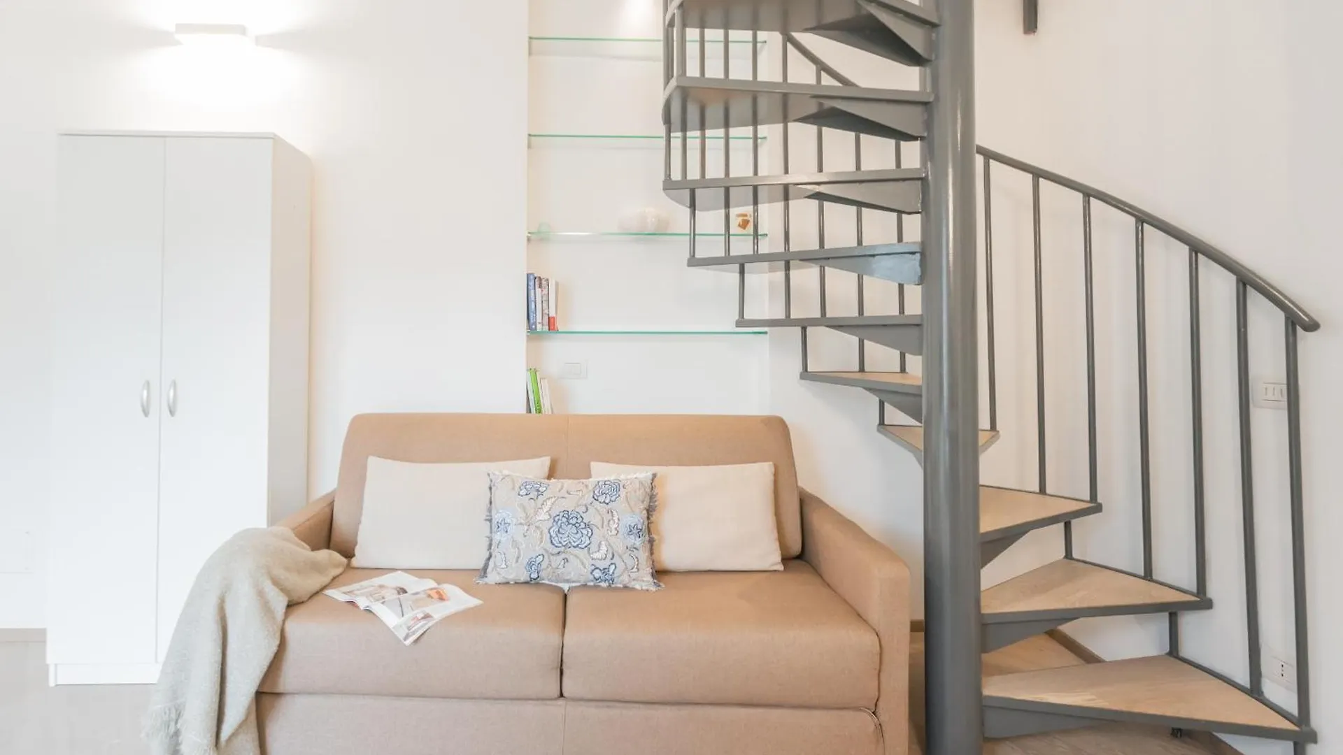 Borsieri Como Apartments With Parking By Rent All كومو إيطاليا
